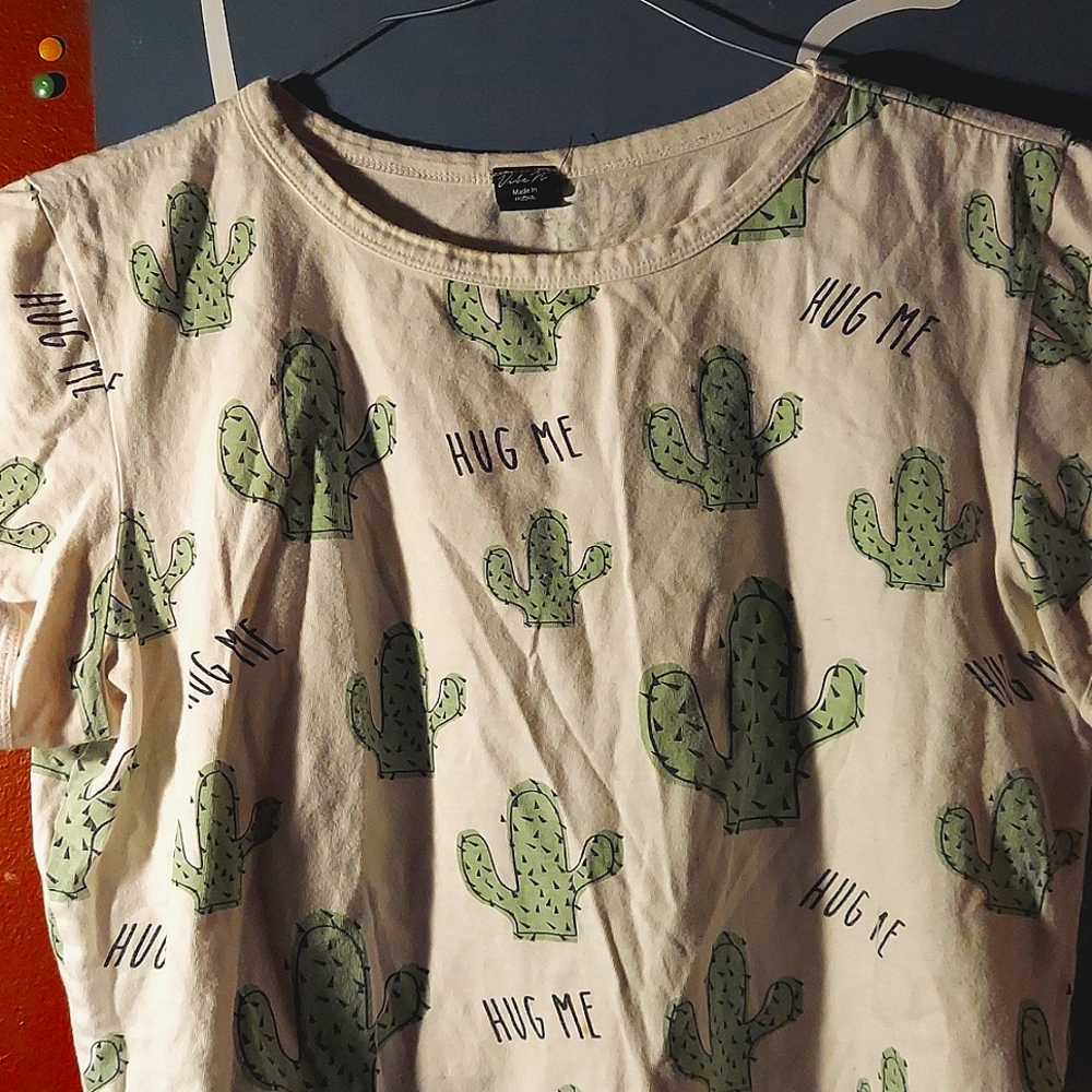 White Cactus crop top